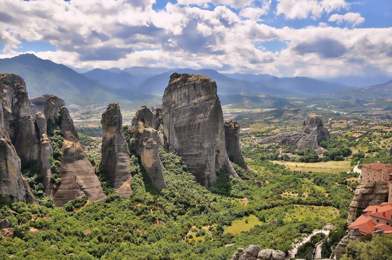 METEORA ROCKS Φωτογραφία από Karl Egger από το Pixabay